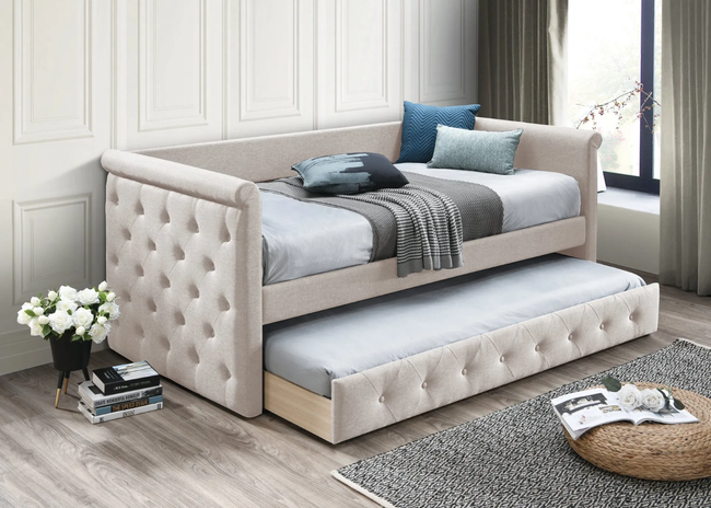 Hadrian Day Bed